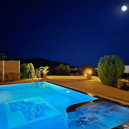 Liakoto With Private Pool And Jacuzzi *